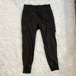 Athleta Cargo Pants Size 8